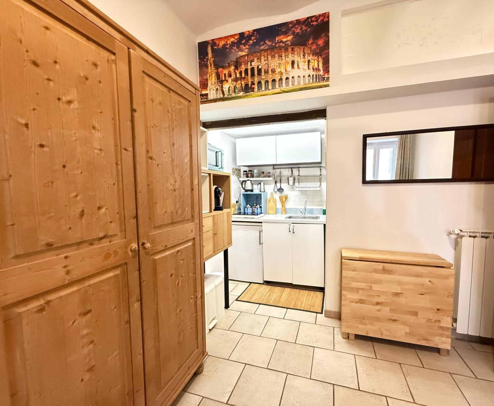 San Lorenzo , Near Termini Station Center V Apartment Rom