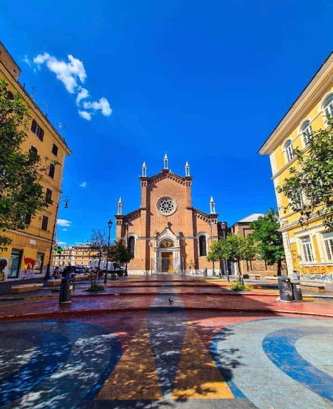 San Lorenzo , Near Termini Station Center V * Rom